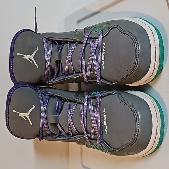 Nike Jordan Hightop Size 6.5Y - Picture 4 of 4